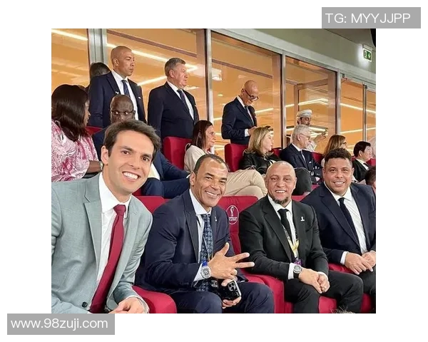 卡卡领衔的足球明星阵容揭晓球迷们的梦幻球队构建之旅